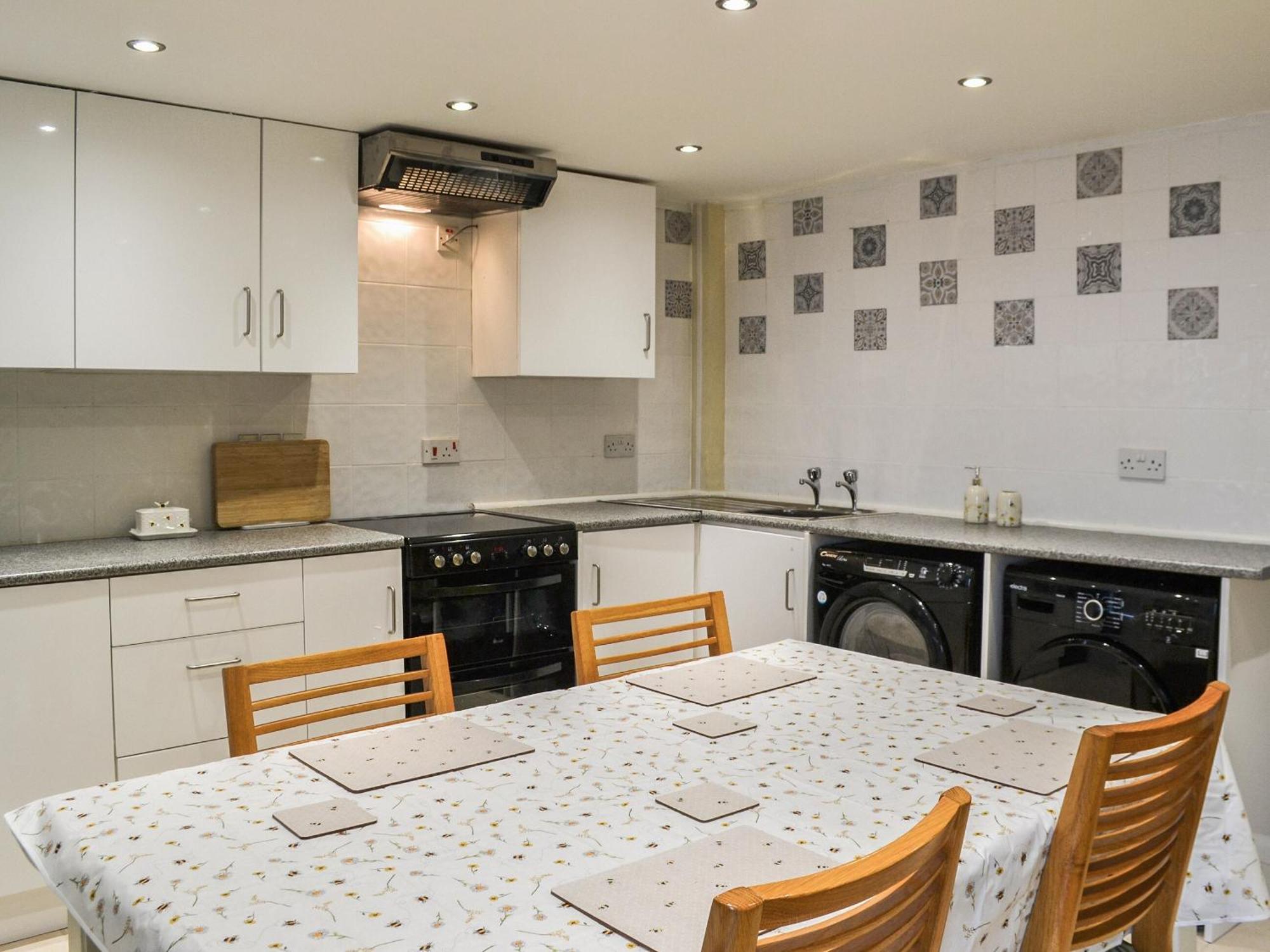 The Beehive Villa Miningsby ภายนอก รูปภาพ